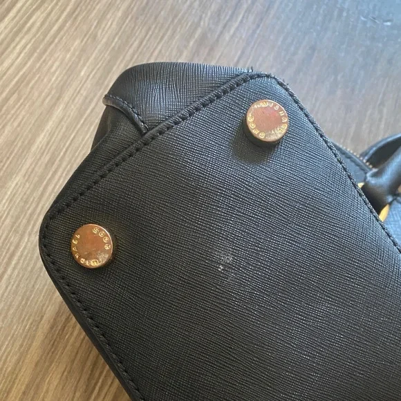 Michael Kors Black Saffiano Leather Satchel Bag Gold Hardware - Picture 4 of 16